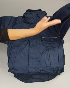 Фотография  901 - Куртки СПОРТ СТОК дети#10 кг , Лот№ 2642 оптом в Черкесске и Карачаево-Черкесской республике