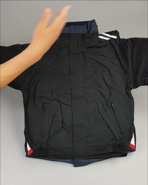 Фотография  247 - Куртки СПОРТ СТОК дети#10 кг , Лот№ 2643 оптом в Черкесске и Карачаево-Черкесской республике