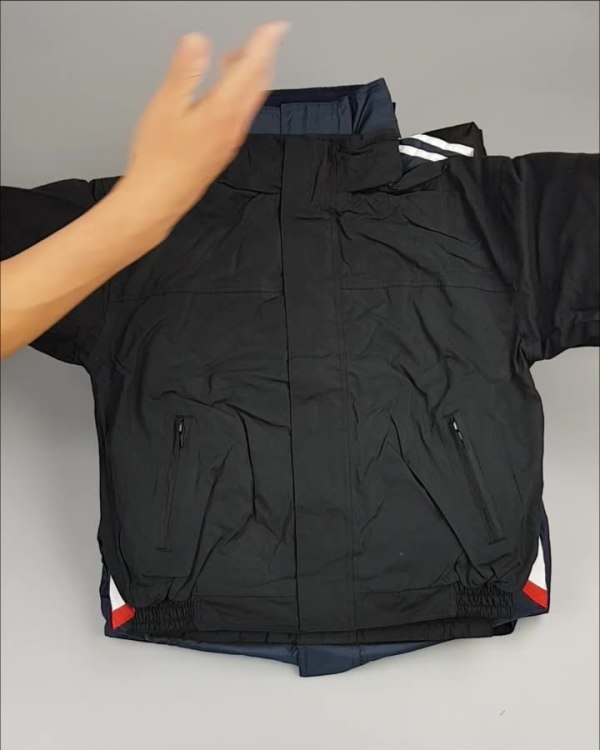 Фотография  758 - Куртки СПОРТ СТОК дети#10 кг , Лот№ 2643 оптом в Черкесске и Карачаево-Черкесской республике