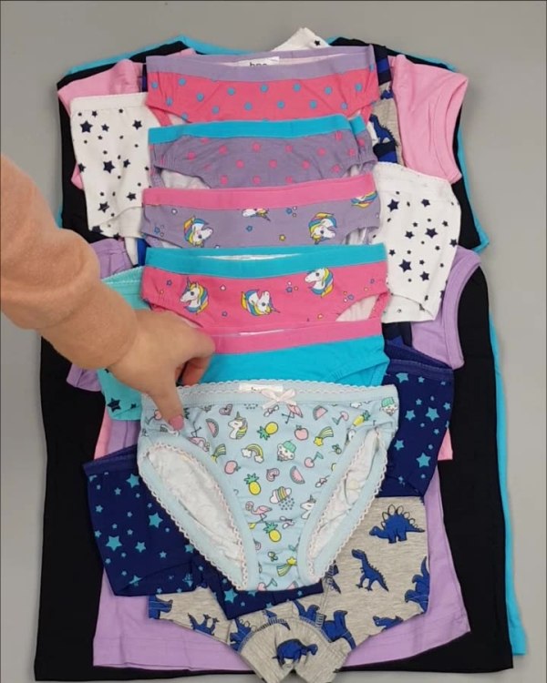 Фотография  551 - Нижнее белье Bon Prix дети#50 шт, ЛОТ №3242 оптом в Черкесске и Карачаево-Черкесской республике