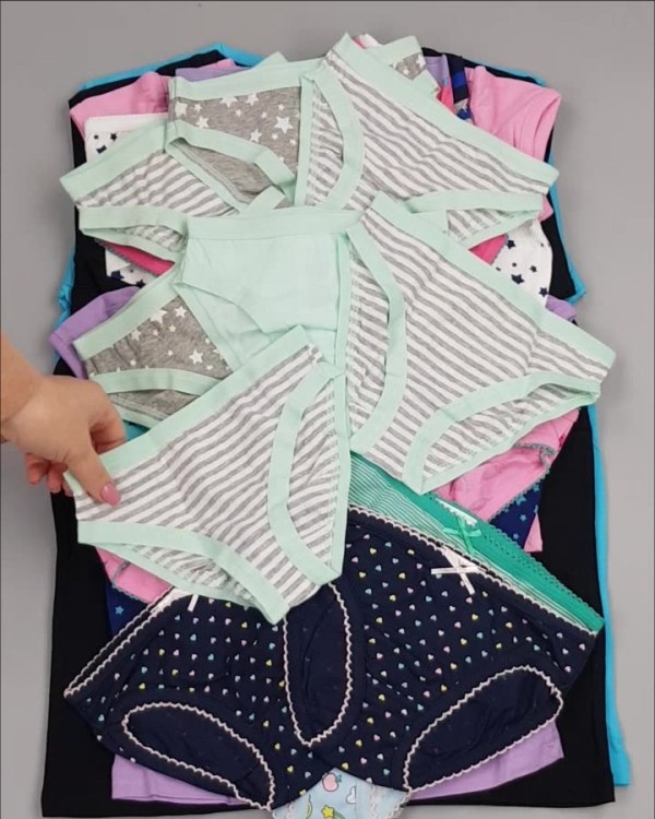 Фотография  781 - Нижнее белье Bon Prix дети#50 шт, ЛОТ №3242 оптом в Черкесске и Карачаево-Черкесской республике