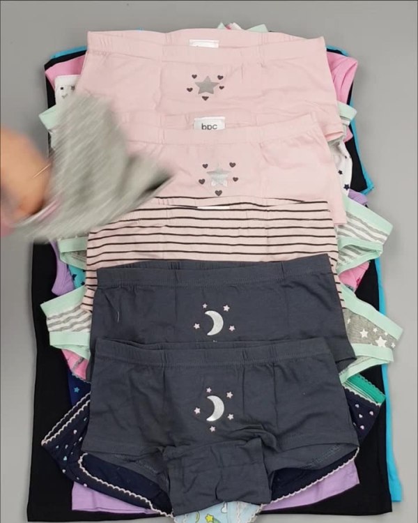 Фотография  245 - Нижнее белье Bon Prix дети#50 шт, ЛОТ №3242 оптом в Черкесске и Карачаево-Черкесской республике