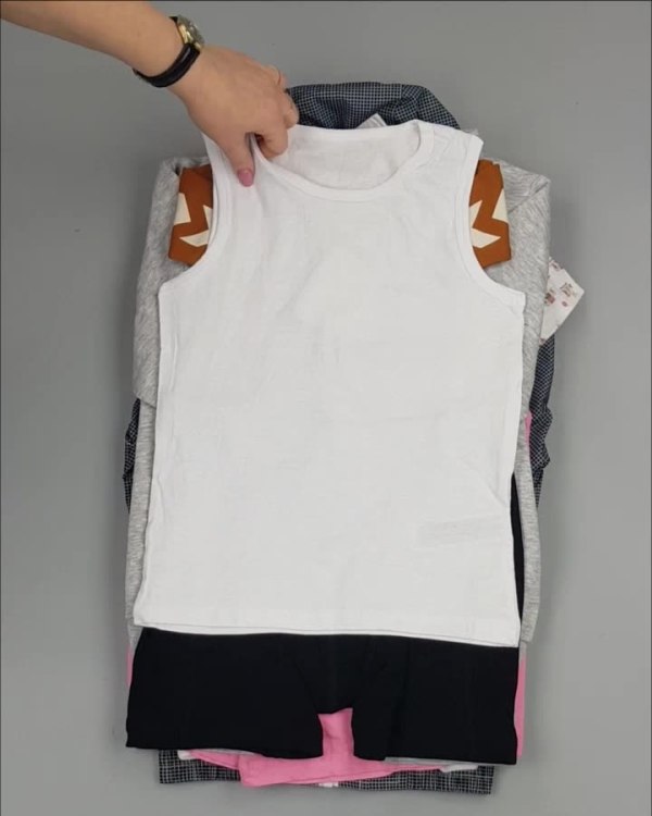 Фотография  967 - BRAND STOCK Kids#8 кг (+0,8 в подарок), ЛОТ №3325 оптом в Черкесске и Карачаево-Черкесской республике