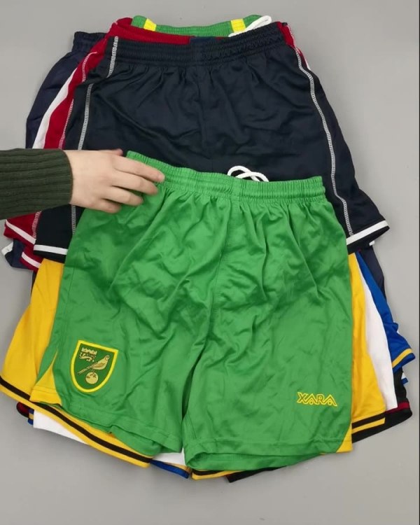 Фотография  770 - Шорты СПОРТ СТОК дети#5 кг, ЛОТ №3361 оптом в Черкесске и Карачаево-Черкесской республике