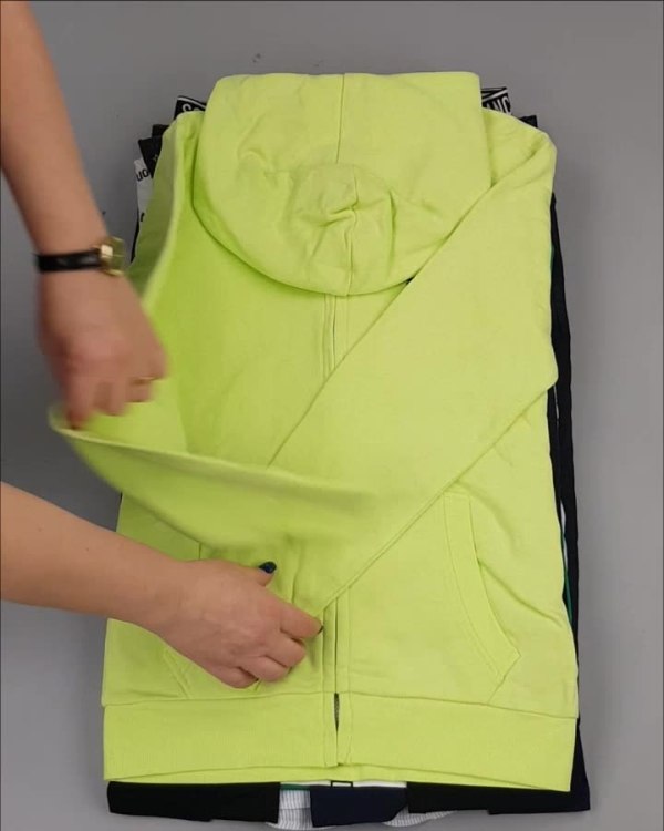 Фотография  782 - C&A Kids#7 кг, ЛОТ №3428 оптом в Черкесске и Карачаево-Черкесской республике