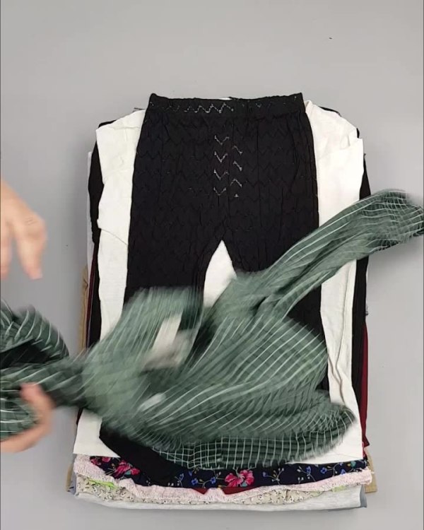 Фотография  838 - MILL STUDIO Summer mix#15 кг, ЛОТ №3799 оптом в Черкесске и Карачаево-Черкесской республике