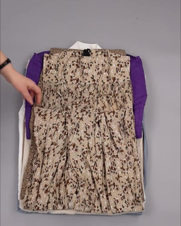 Фотография  999 - MILL STUDIO Summer mix#15 кг, ЛОТ №3800 оптом в Черкесске и Карачаево-Черкесской республике