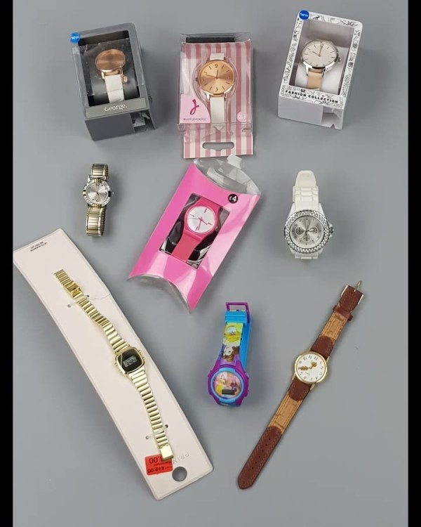 Фотография  897 - Часы mix#9 шт, ЛОТ №3972 оптом в Черкесске и Карачаево-Черкесской республике