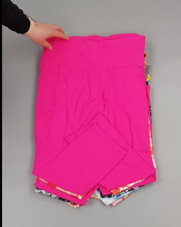 Фотография  587 - Легинсы AVIA (Ladies leggings)#8 кг, ЛОТ №4046 оптом в Черкесске и Карачаево-Черкесской республике