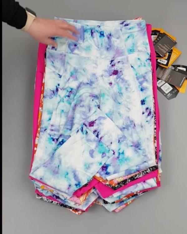 Фотография  800 - Легинсы AVIA (Ladies leggings)#8 кг, ЛОТ №4046 оптом в Черкесске и Карачаево-Черкесской республике