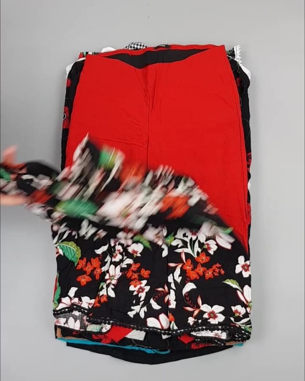 Фотография  869 - CALZEDONIA лето mix#50 шт, ЛОТ №4073 оптом в Черкесске и Карачаево-Черкесской республике