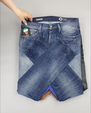 Фотография  723 - Джинсы Италия#20 шт, ЛОТ №4302 оптом в Черкесске и Карачаево-Черкесской республике