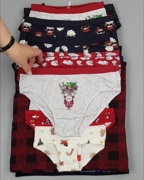 Фотография  988 - Нижнее белье CALZEDONIA дети#40 шт, ЛОТ №4445 оптом в Черкесске и Карачаево-Черкесской республике