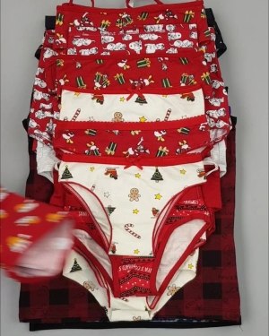 Фотография  994 - Нижнее белье CALZEDONIA дети#40 шт, ЛОТ №4445 оптом в Черкесске и Карачаево-Черкесской республике