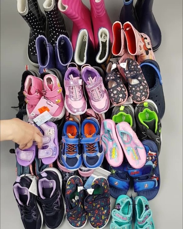 Фотография  850 - Обувь ALDI дети лето#10 кг, ЛОТ №4457 оптом в Черкесске и Карачаево-Черкесской республике