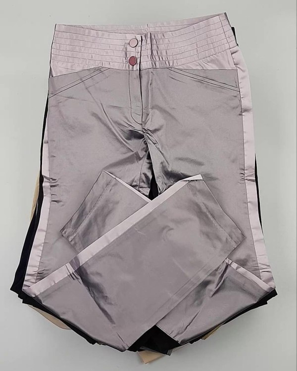 Фотография  526 - Брюки Корея#20 шт, ЛОТ №5057 оптом в Черкесске и Карачаево-Черкесской республике