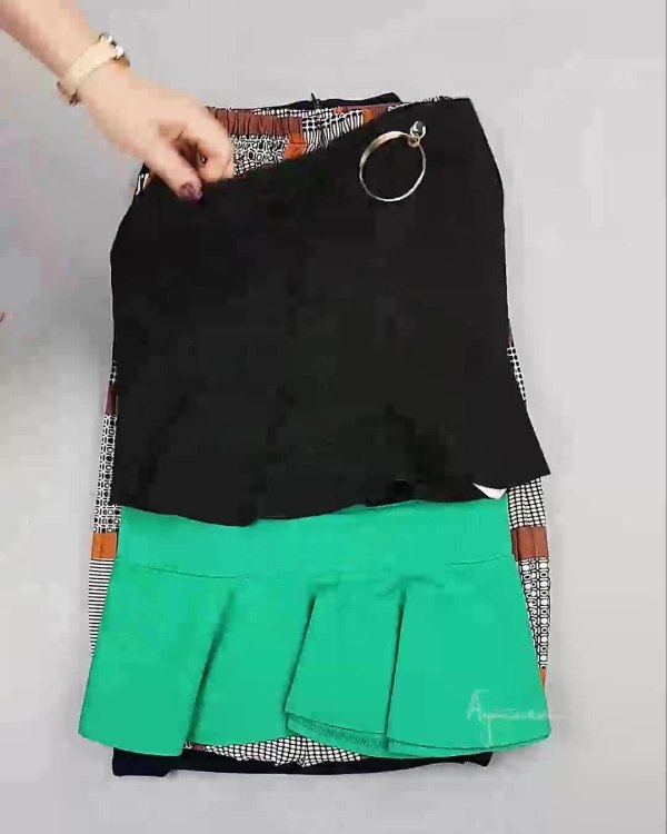 Фотография  938 - Юбки Корея#20 шт, ЛОТ №5061 оптом в Черкесске и Карачаево-Черкесской республике