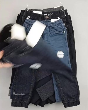 Фотография  902 - Брюки, джинсы дети C&A #5 кг, ЛОТ №5459 оптом в Черкесске и Карачаево-Черкесской республике