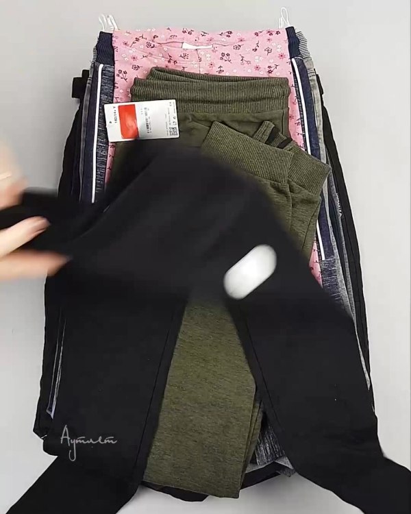 Фотография  744 - Брюки, джинсы дети C&A #5 кг, ЛОТ №5462 оптом в Черкесске и Карачаево-Черкесской республике