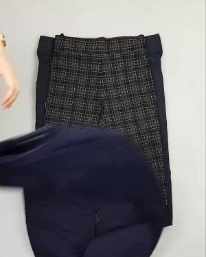 Фотография  725 - Брюки NEXT Women#11 кг, ЛОТ №5470 оптом в Черкесске и Карачаево-Черкесской республике