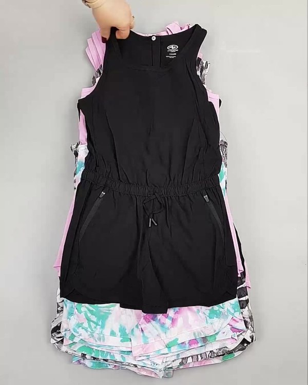 Фотография  356 - Комбинезоны детские CAN#5 кг, ЛОТ №5577 оптом в Черкесске и Карачаево-Черкесской республике