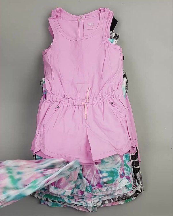 Фотография  627 - Комбинезоны детские CAN#5 кг, ЛОТ №5577 оптом в Черкесске и Карачаево-Черкесской республике