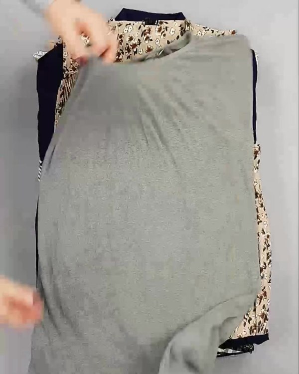 Фотография  993 - Платья Корея#20 шт, ЛОТ №5613 оптом в Черкесске и Карачаево-Черкесской республике