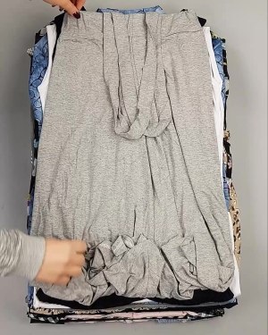 Фотография  311 - Платья Корея#20 шт, ЛОТ №5613 оптом в Черкесске и Карачаево-Черкесской республике