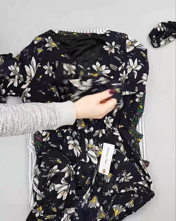 Фотография  282 - Платья Корея#20 шт, ЛОТ №5614 оптом в Черкесске и Карачаево-Черкесской республике