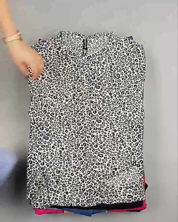 Фотография  863 - DK, Bestseller + Summer mix#15 кг, ЛОТ №5626 оптом в Черкесске и Карачаево-Черкесской республике