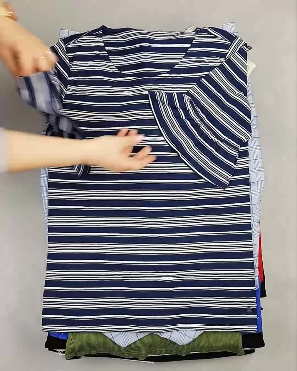 Фотография  395 - BRAND STOCK Summer#20 кг, ЛОТ №5633 оптом в Черкесске и Карачаево-Черкесской республике