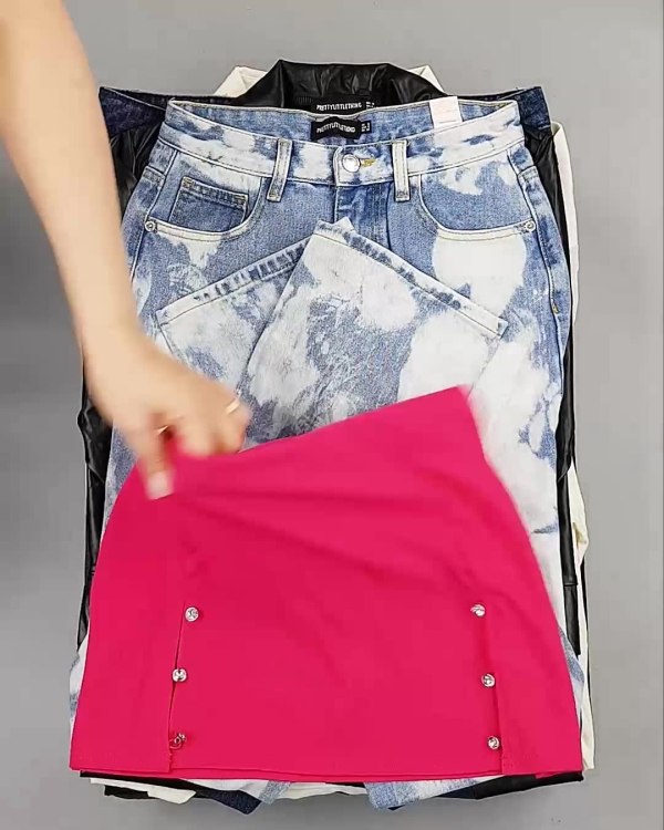 Фотография  337 - Англия СТОК лето#15 кг, ЛОТ №6005 оптом в Черкесске и Карачаево-Черкесской республике