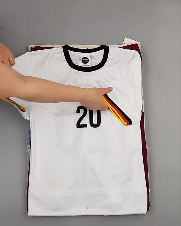 Фотография  483 - Англия СТОК лето#15 кг, ЛОТ №6006 оптом в Черкесске и Карачаево-Черкесской республике