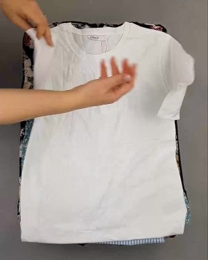 Фотография  252 - BESTSELLER WOMEN Summer mix#15 кг, ЛОТ №6017 оптом в Черкесске и Карачаево-Черкесской республике