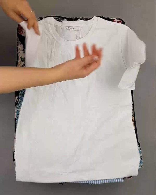 Фотография  130 - BESTSELLER WOMEN Summer mix#15 кг, ЛОТ №6017 оптом в Черкесске и Карачаево-Черкесской республике