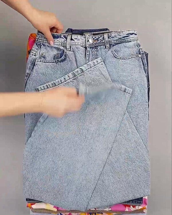 Фотография  200 - BESTSELLER WOMEN Summer mix#15 кг, ЛОТ №6019 оптом в Черкесске и Карачаево-Черкесской республике