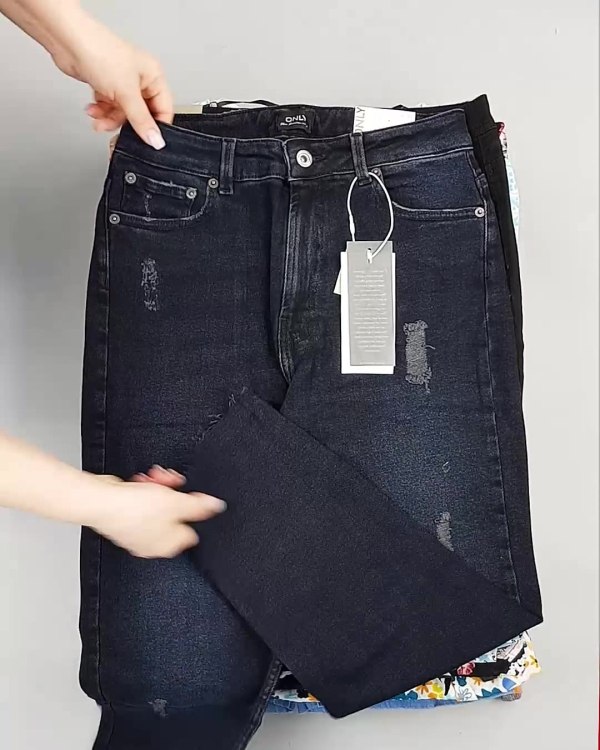 Фотография  666 - BESTSELLER WOMEN Summer mix#15 кг, ЛОТ №6021 оптом в Черкесске и Карачаево-Черкесской республике