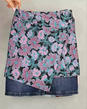 Фотография  778 - Юбки Bestseller 44#5 кг, ЛОТ №6120 оптом в Черкесске и Карачаево-Черкесской республике