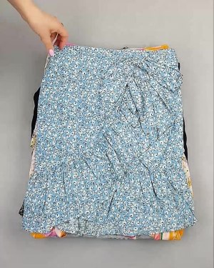 Фотография  508 - Юбки Bestseller 44#5 кг, ЛОТ №6123 оптом в Черкесске и Карачаево-Черкесской республике