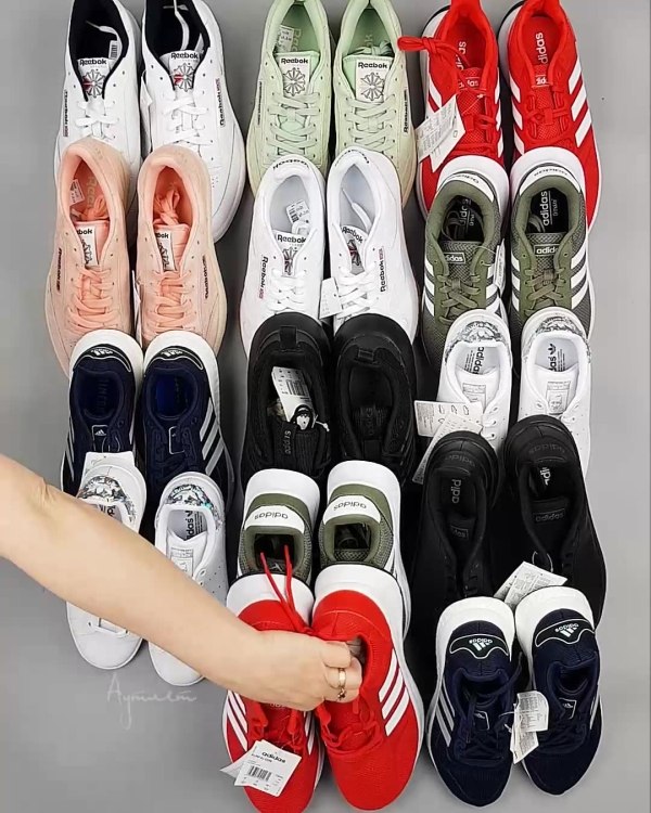 Фотография  997 - Кроссовки Adidas+Reebok#15 шт, ЛОТ №6145 оптом в Черкесске и Карачаево-Черкесской республике