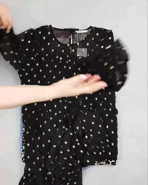 Фотография  337 - DK, Bestseller Summer mix#50 кг, ЛОТ №6186 оптом в Черкесске и Карачаево-Черкесской республике