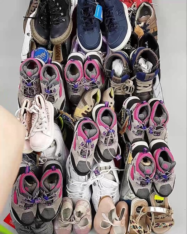 Фотография  774 - Обувь СТОК дети лето#15,7 кг, ЛОТ №6188 оптом в Черкесске и Карачаево-Черкесской республике