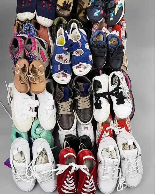 Фотография  984 - Обувь СТОК дети лето#15,4 кг, ЛОТ №6191 оптом в Черкесске и Карачаево-Черкесской республике