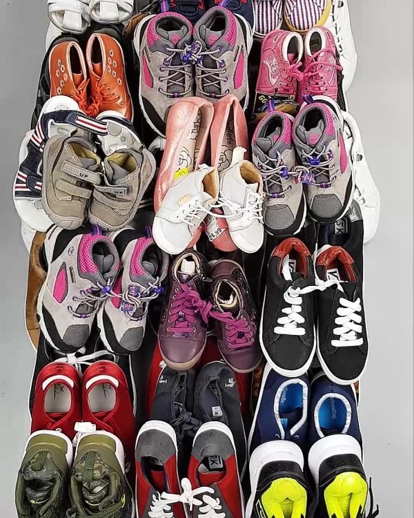 Фотография  770 - Обувь СТОК дети лето#15,4 кг, ЛОТ №6192 оптом в Черкесске и Карачаево-Черкесской республике