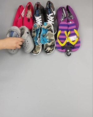 Фотография  379 - Обувь детская СТОК Summer#6,3 кг, ЛОТ №6198 оптом в Черкесске и Карачаево-Черкесской республике