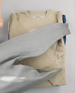 Фотография  946 - Толстовки СТОК CAN#15 кг, ЛОТ №6268 оптом в Черкесске и Карачаево-Черкесской республике