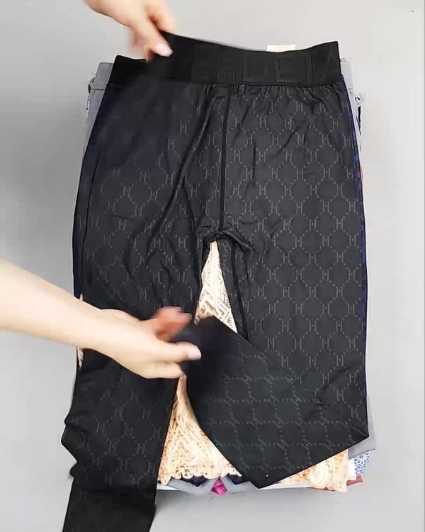 Фотография  427 - BRAND STOCK Summer#20 кг, ЛОТ №6303 оптом в Черкесске и Карачаево-Черкесской республике