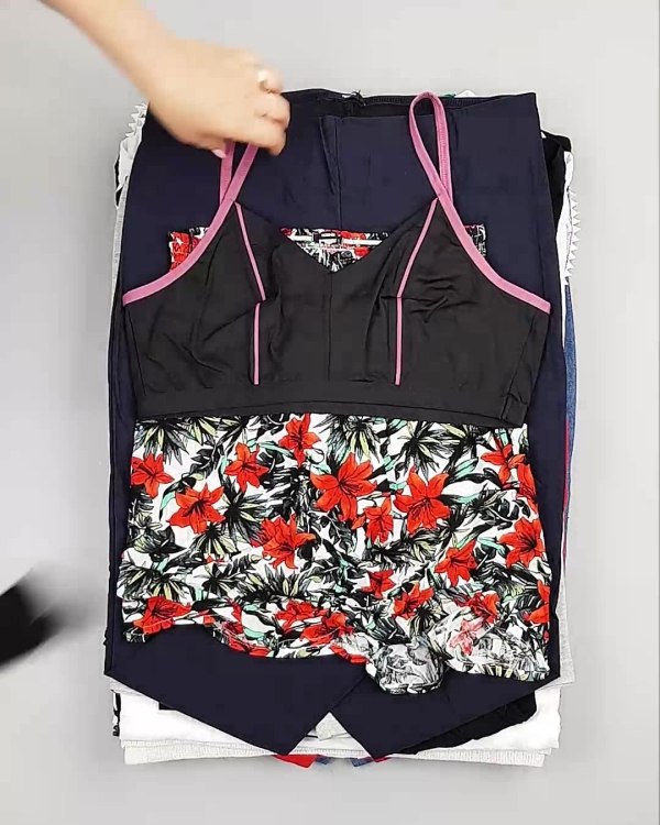 Фотография  301 - CALZEDONIA лето mix#50 шт, ЛОТ №6366 оптом в Черкесске и Карачаево-Черкесской республике