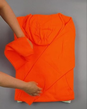 Фотография  419 - Толстовки СТОК CAN 0424#10 кг, ЛОТ №6425 оптом в Черкесске и Карачаево-Черкесской республике