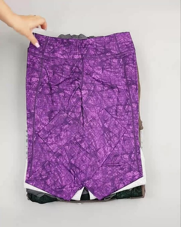 Фотография  178 - Англия СТОК зима#15 кг, ЛОТ №6618 оптом в Черкесске и Карачаево-Черкесской республике